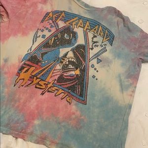 Def Leppard tee